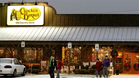 does cracker barrel deliver|cracker barrel service near me.